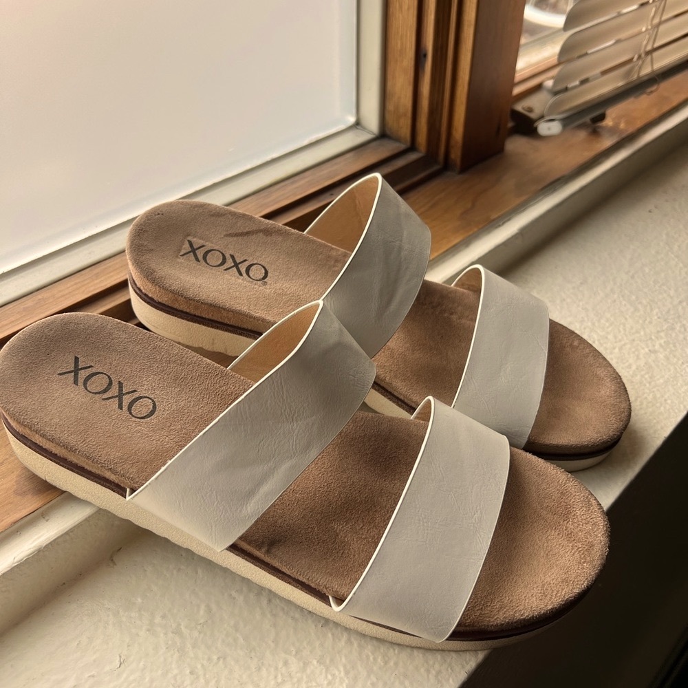 XOXO White slide sandals